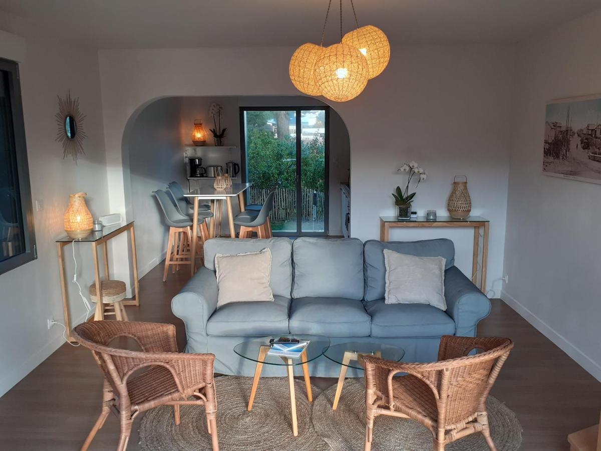 Villa Jules Grand Gite 아공-쿠탕빌 외부 사진